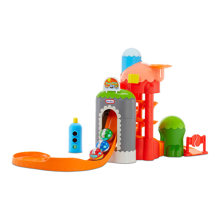 Little Tikes Learn and Play Roll Arounds Rollin' Railroad, Toy Train Playset for Toddlers Ages 18 Months and Up