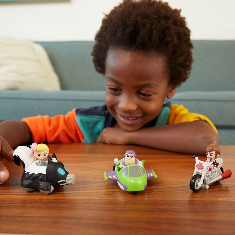 Disney Pixar - Histoire de jouets 4 - Mini La Bergère et moufette à roulettes.
