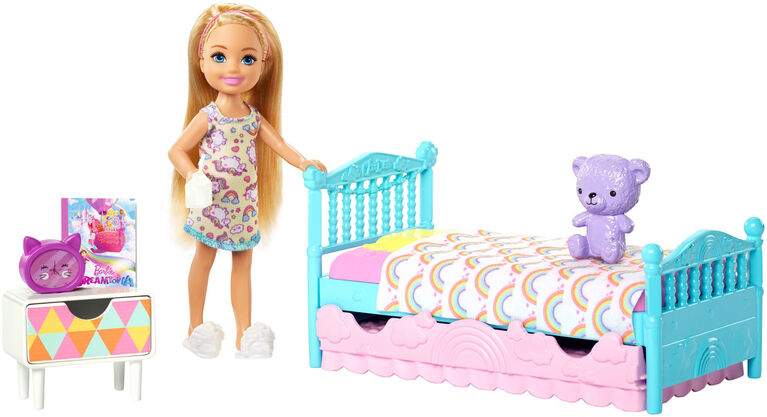 Barbie - Club Chelsea - Poupée et coffret de jeu - Heure du coucher.