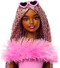 Barbie Style de Luxe Poupée4, combinaison rose, cheveux tressés