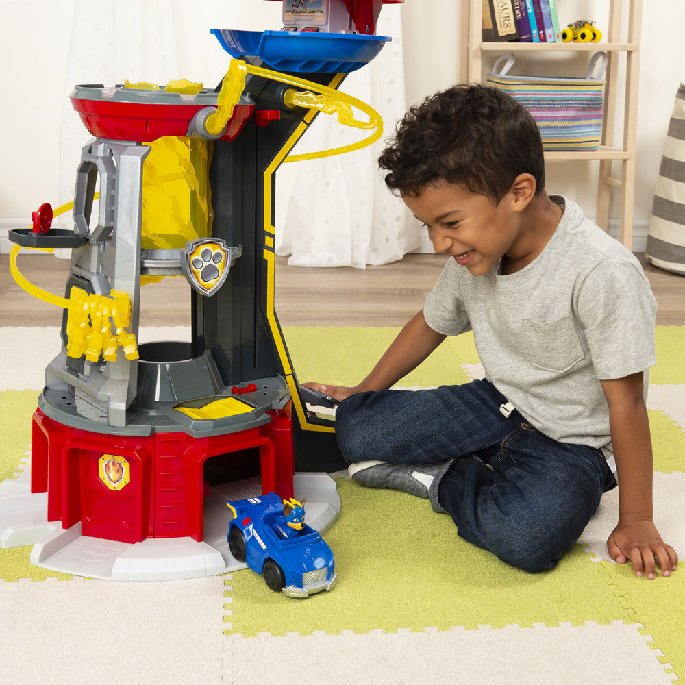 Paw patrol tower hot sale toys r us