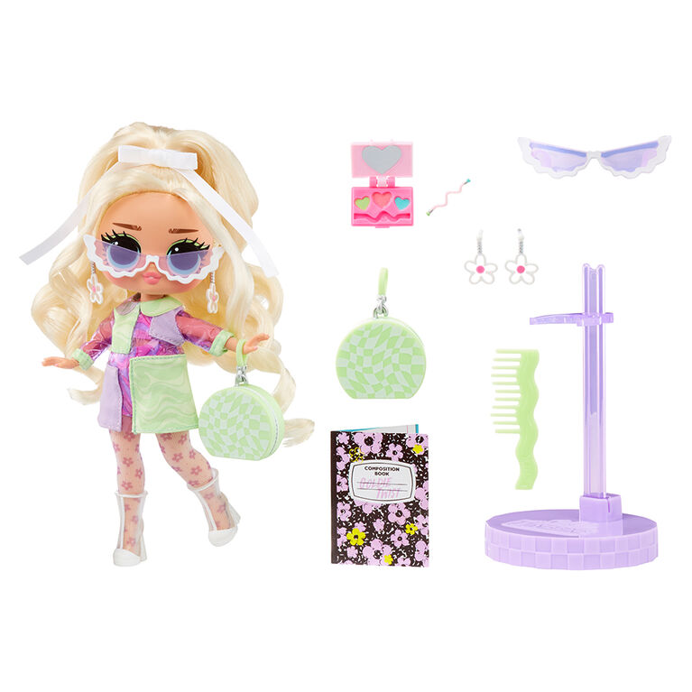 LOL Surprise Tweens Series 2 Fashion Doll Goldie Twist with 15 Surprises