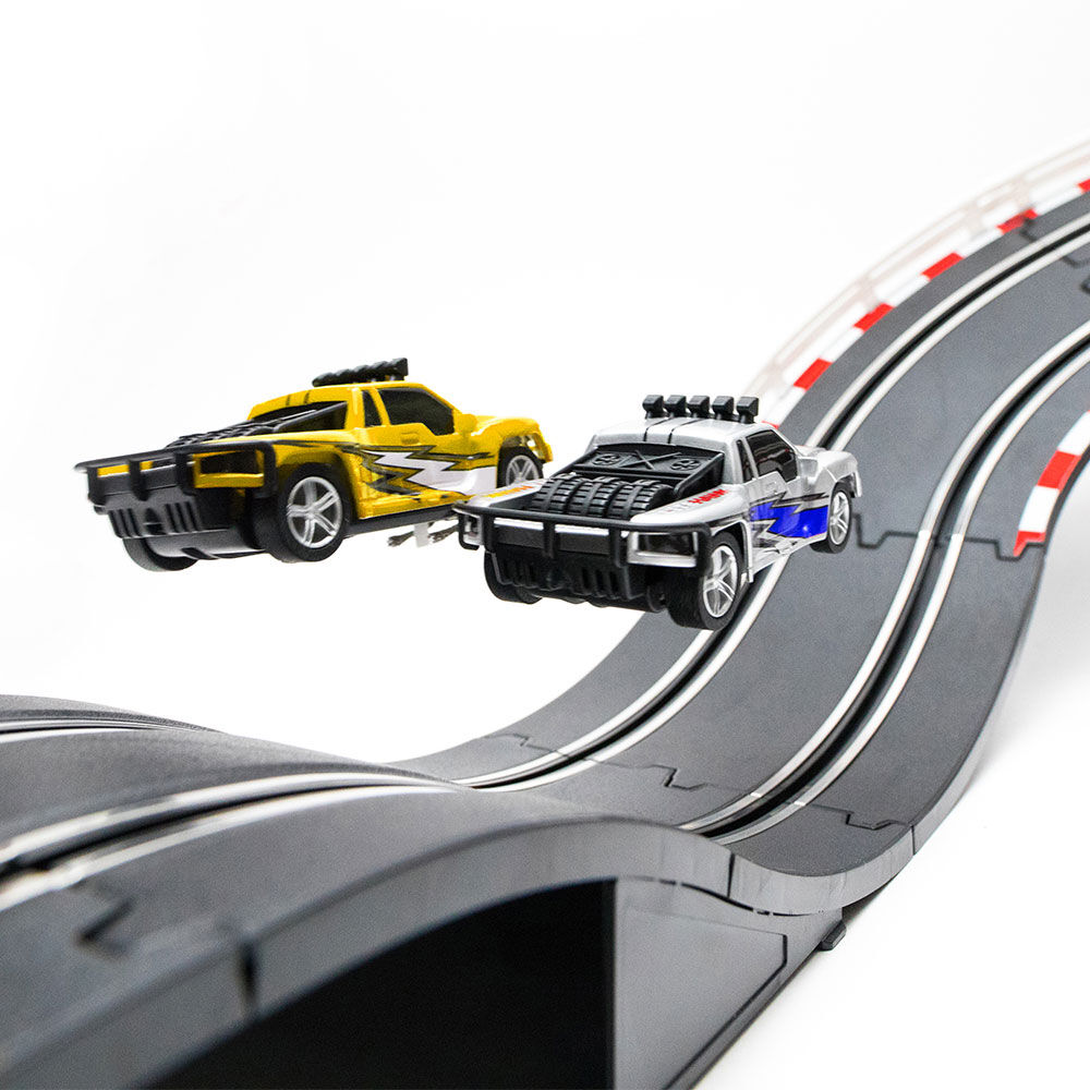 Circuit voiture electrique toys r us store
