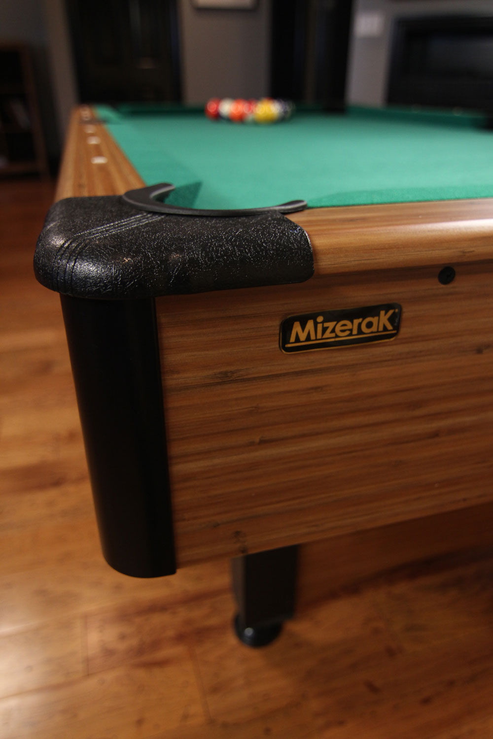 Mizerak outlet pool table