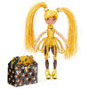 Twisty Girlz, Series 2, Ladygold Transforming Doll to Collectible Bracelet with Mystery Twisty Petz