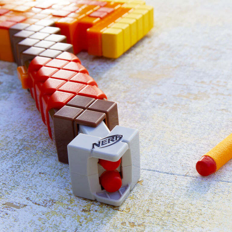 Nerf Minecraft Firebrand, Dart Blasting Axe, 6 Nerf Elite Foam Darts, Design Inspired by Minecraft Axe in the Game, Pull Down Priming, Minecraft Toys