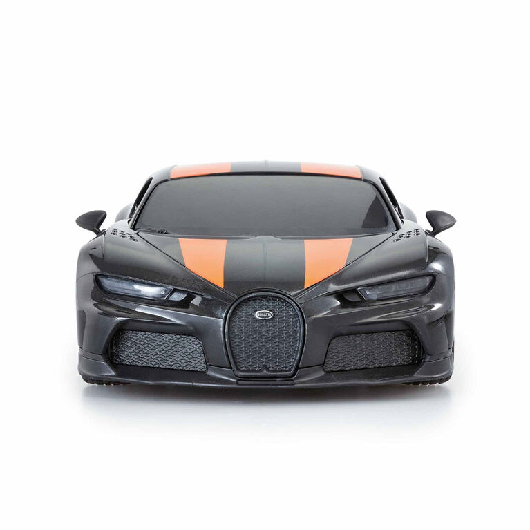 Voiture téléguidée Xceler8 Bugatti Chiron Super Sport 300+ à l'échelle 1:24 - Notre exclusivité - L'assortiment peut varier