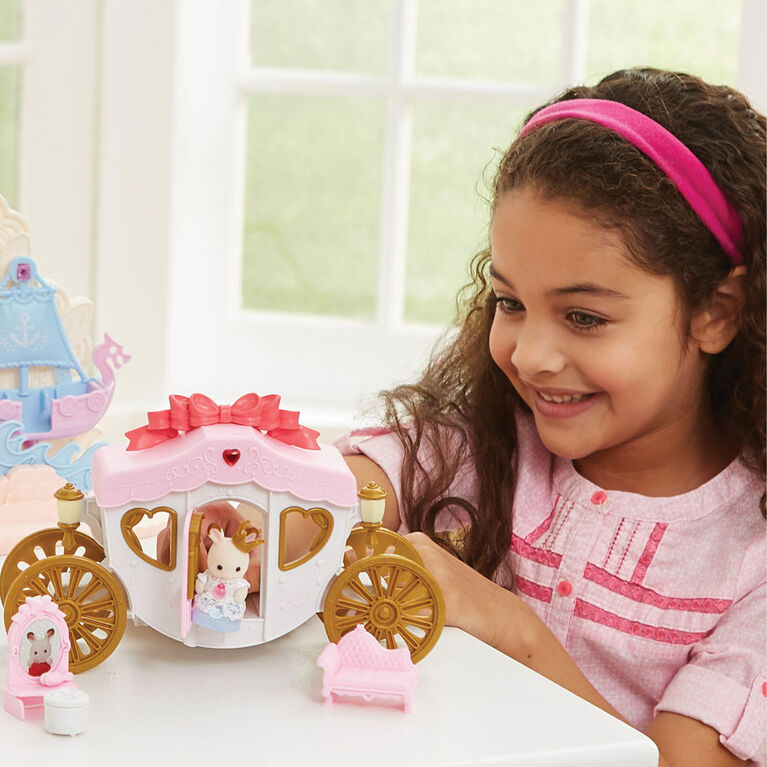 Carrosse royal de Calico Critters, ensemble de jeu pour maison de poupée avec véhicule et accessoires