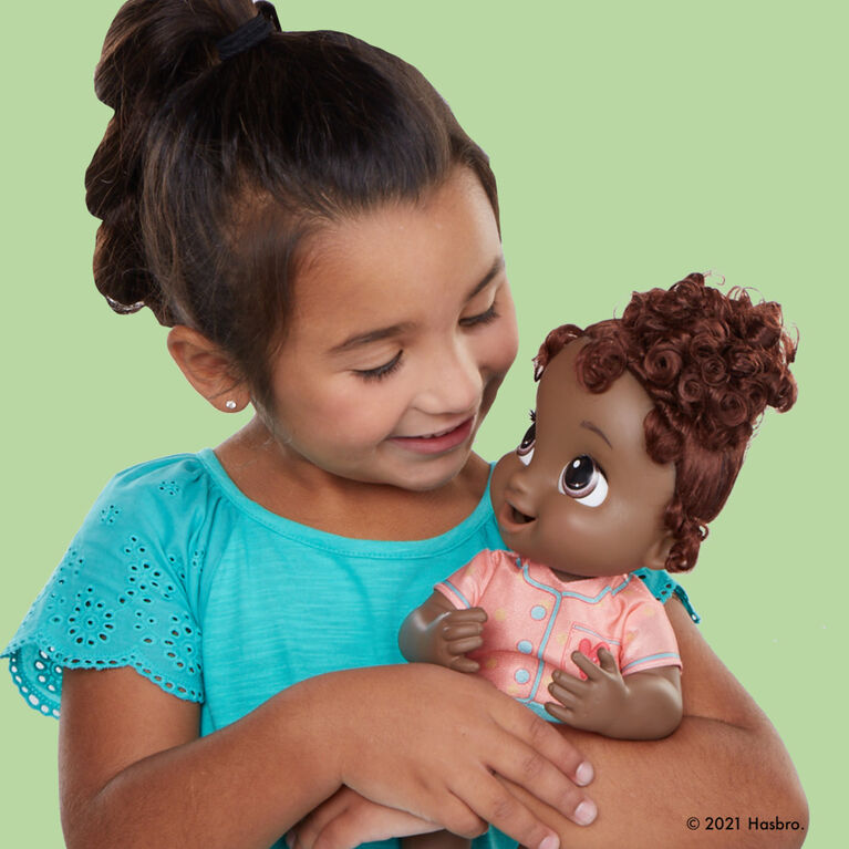 Baby Alive poupée Lulu Achoo, poupée interactive de 30 cm, cheveux noirs