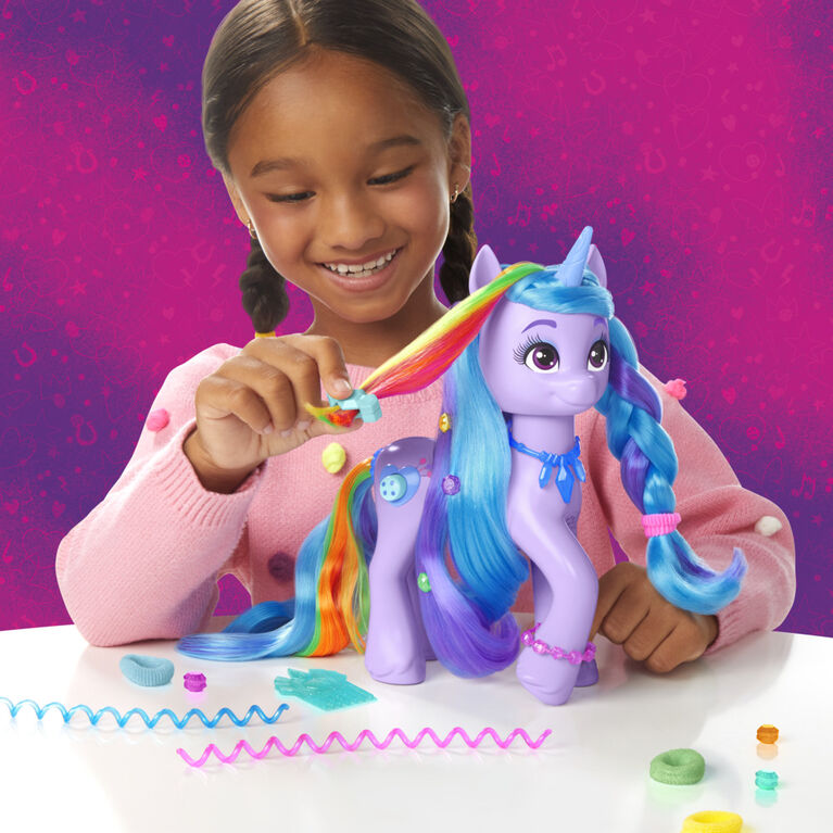 My Little Pony: Tell Your Tale Rainbow Styles Izzy Moonbow Unicorn Toys - English Edition