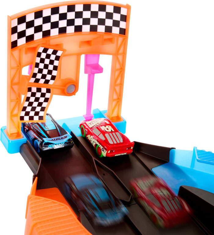 Disney and Pixar Cars Glow Racers Launch & Criss-Cross Playset with 2 Glow-in-the-Dark Vehicles