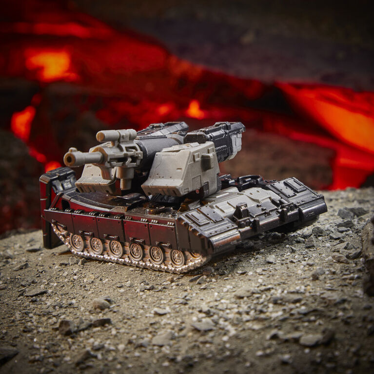 Transformers Generations War for Cybertron: Kingdom Core Class WFC-K13 Megatron