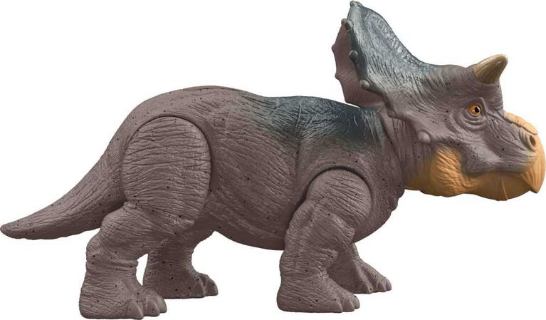 Jurassic World Ferocious Pack Nasutoceratops Dinosaur Action Figure