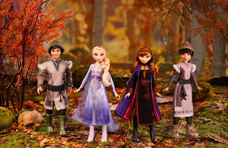 Disney's Frozen II Forest Expedition Set, 4 Fashion Dolls - R Exclusive