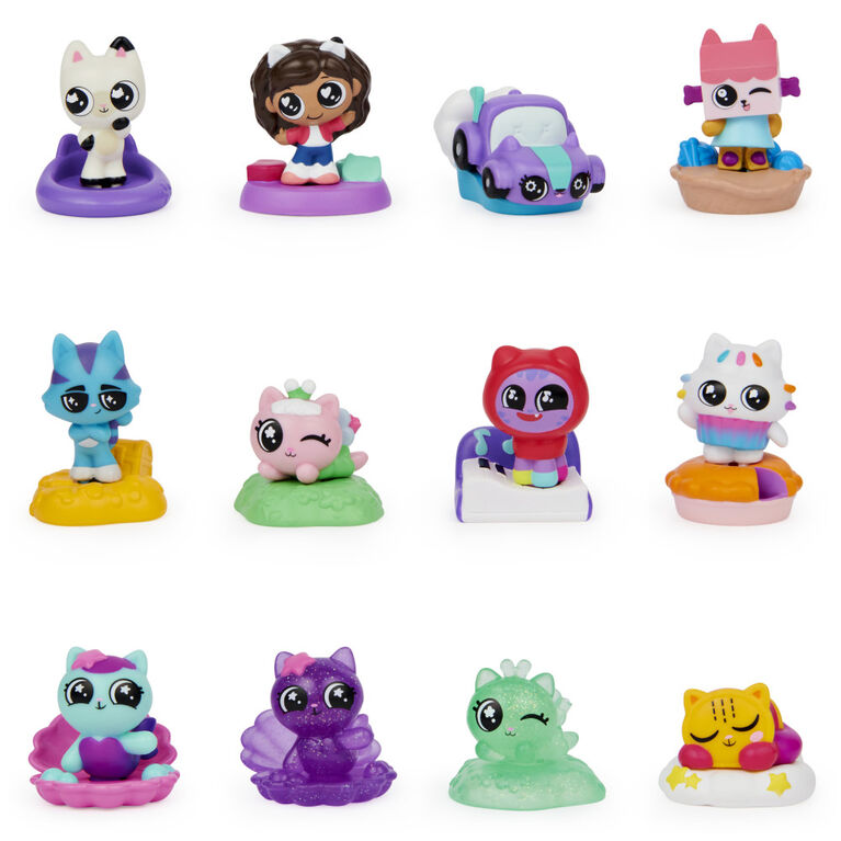 DreamWorks Gabby's Dollhouse, Surprise Blind Mini Figure and Accessory Stand (Style May Vary)