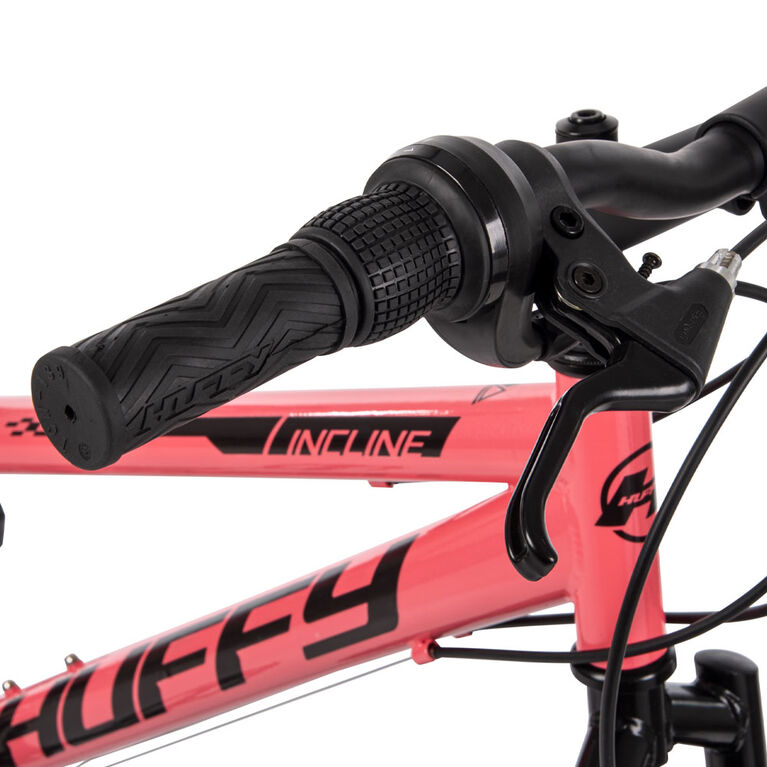Vélo de montagne, Incline de Huffy, 24 pouces, 18 vitesses pour femmes avec suspension avant, Corail - Notre exclusivité