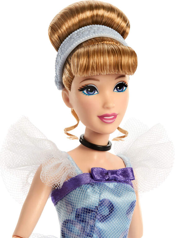 Disney Princess Birthday Celebration Cinderella Collectible Fashion Doll, Inspired by Disney Movie