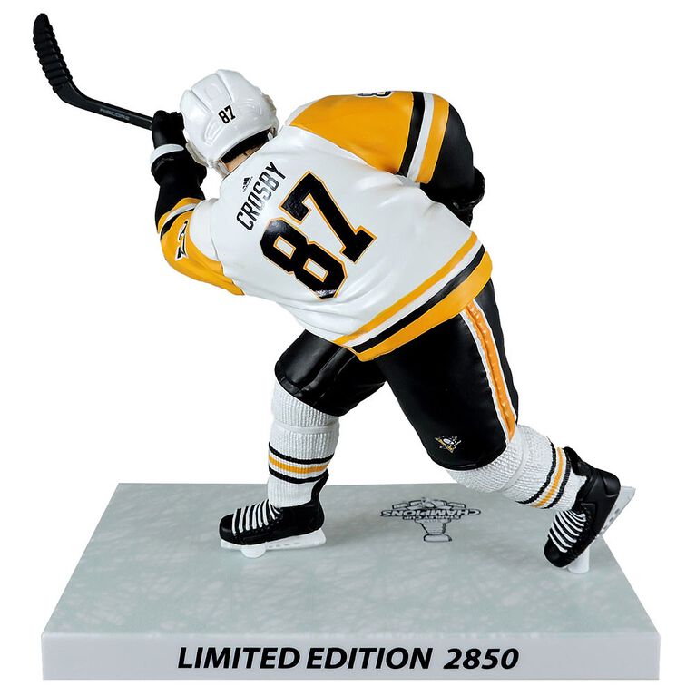 Sidney Crosby Pittsburgh Penguins Stanley Cup Champions 2017 6" NHL Figure