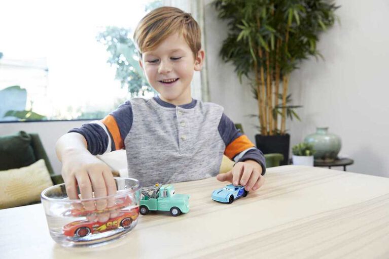 Disney Pixar Cars - Pack de 3 véhicules Color Changers -Lightning McQueen, Mater & Jackson Storm