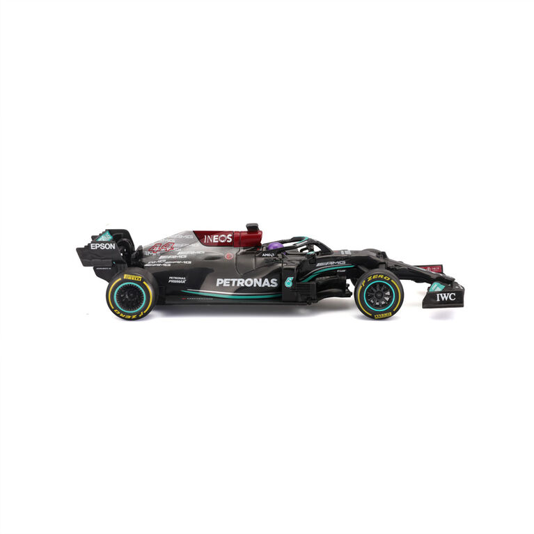 1:24 Formula 1 RC Assortment