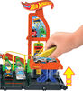 Hot Wheels Super Recharge Fuel Station