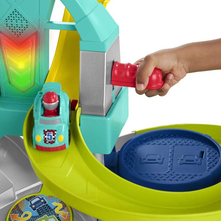 LITTLE PEOPLE PISTA DE LANÇAMENTO E LOOPS - WHEELIES - FISHER PRICE - Loop - Alugue e Brinque