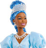 Disney Descendants : The Rise of Red - Poupée de mode Reine Cendrillon avec robe royale et accessoires inspirés du film
