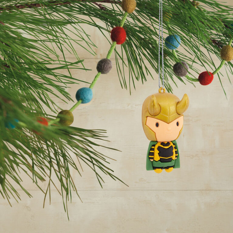 Hallmark Marvel Super Heroes Series 2 Mystery Christmas Ornament
