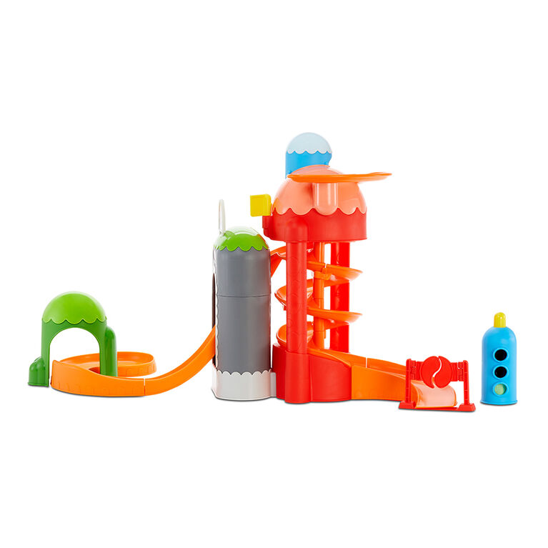 Little Tikes Learn and Play Roll Arounds Rollin' Railroad, Toy Train Playset for Toddlers Ages 18 Months and Up