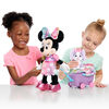 Disney Junior Minnie Mouse Waggin' Wagon Lights and Sounds Feature Plush - English Edition