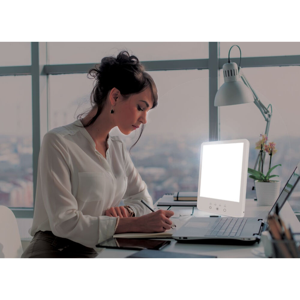 Brookstone portable sales therapy light