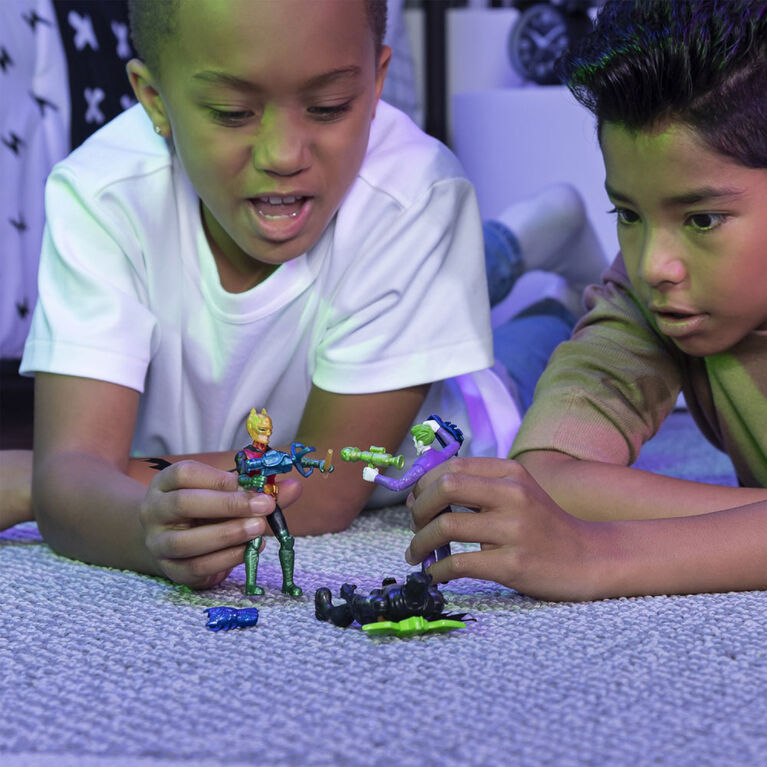 BATMAN, 4-Inch Rebirth Tactical BATMAN Action Figure with 3 Mystery Accessories, Mission 1