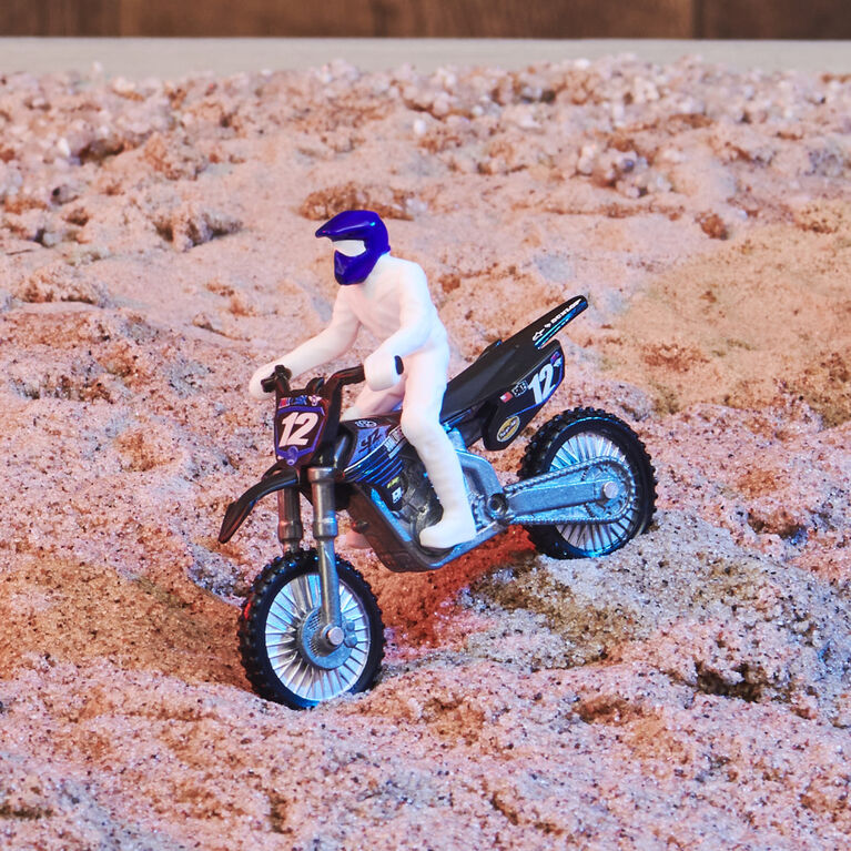 Supercross, Authentic Shane McElrath 1:24 Scale Die-Cast Motorcycle with Rider Figure