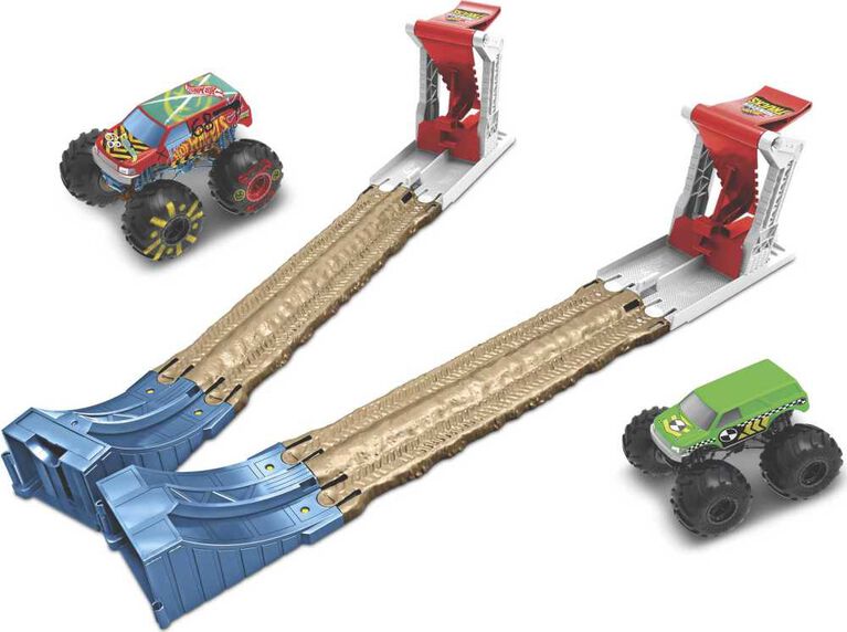 Hot Wheels Monster Trucks Double Destruction Play Set