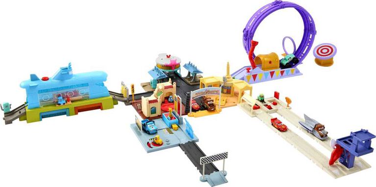 Disney and Pixar Cars On The Road Salt Flats Super Speed Playset