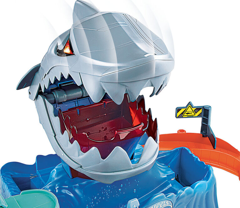 Hot Wheels - Coffret de jeu Fureur du Requin robot