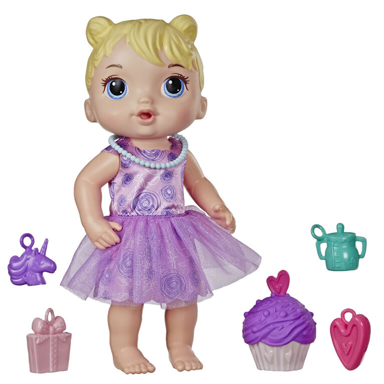 Baby Alive adore les cadeaux Cheveux blonds avec petit gâteau d'anniversaire et surprises - Notre exclusivité