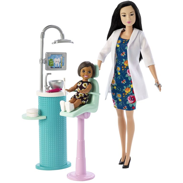 Poupée Barbie Dentiste Brune et Coffret avec Mini-Poupée Patiente, Lavabo, Fauteuil et bien plus encore