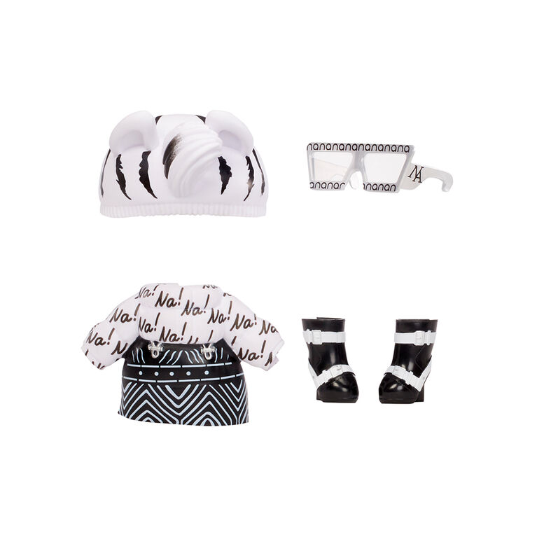 Na Na Na Fuzzy Surprise Series 1 Zara Zebra 7" Fashion Doll