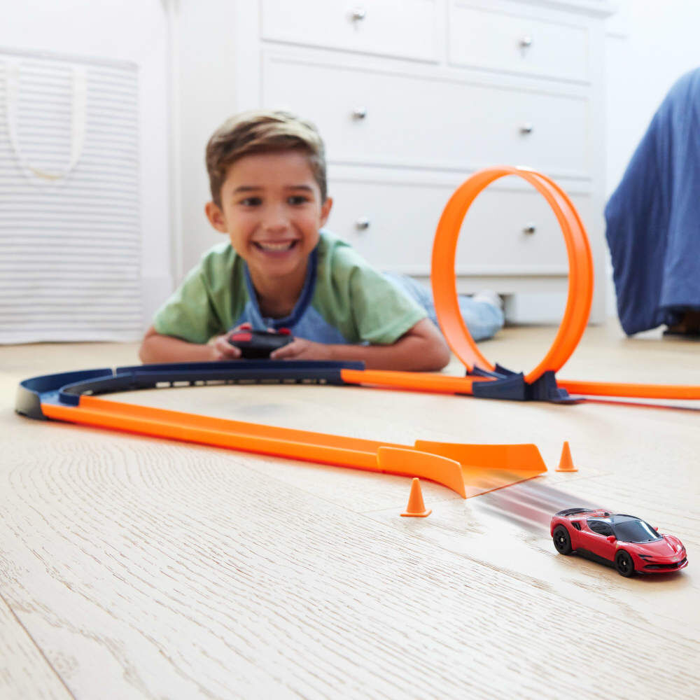 ミニカー Hot Wheels Ferrari SF90 Stradale RC Hot Wheels RC 1:64 Ferrari SF90 Stradale Assetto Fiorano