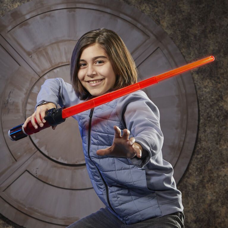 Star Wars Lightsaber Forge Kyber Core Darth Vader, Red Customizable Electronic Lightsaber