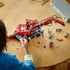 LEGO Technic La machine de manutention, 42144 Modèles de grues, Ensemble de construction (835 pièces)