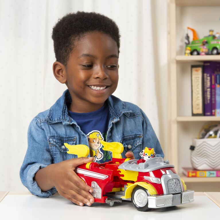 PAW Patrol, Mighty Pups Super PAWs, Camion de pompier Powered Up transformable de Marcus