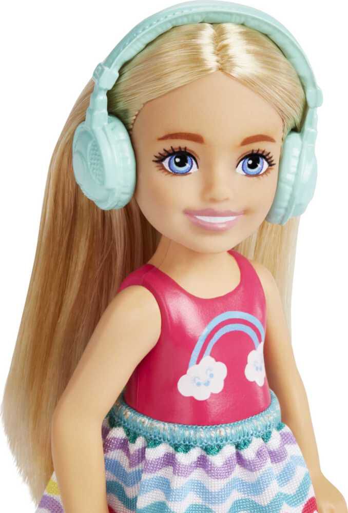 Chelsea doll travel set on sale