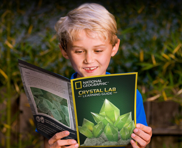 National Geographic Glow in the Dark Crystal Lab