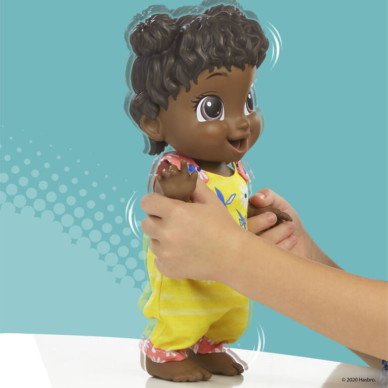 Baby Alive Baby Gotta Bounce Doll, Kangaroo Outfit, Bounces with 25+ SFX and Giggles, Drinks and Wets