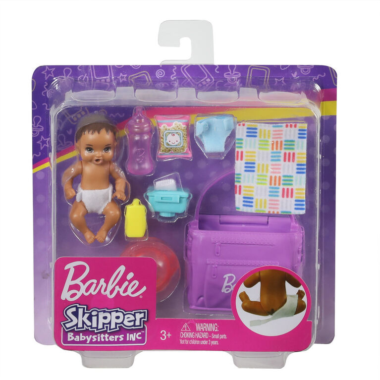 Coffret Barbie Skipper Baby Sitter Special Repas Et Change Avec Poupee Bebe Qui Change De Couleur Sac A Langer Qui S Ouvre Et 7 Accessoires Toys R Us Canada