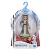 Disney La Reine des neiges, petite poupée Honeymaren avec robe blanche inspirée du film de Disney, La Reine des neiges II