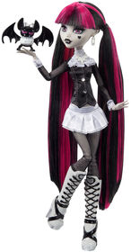 Monster High Reel Drama Draculaura Doll - R Exclusive
