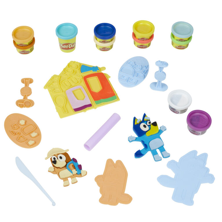 Play-Doh Bluey Make 'n Mash Costumes Playset with 11 Cans of Modeling Compound, Non-Toxic